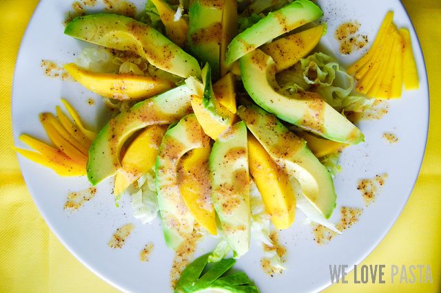 Mango Avocado Salat