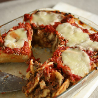 Nudelschneckenauflauf mit Tomaten und Mozzarella