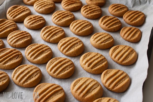 PeanutbutterCookies1