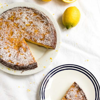 Zitronen-Ricotta-Kuchen oder: der saftigste aller Zitronenkuchen